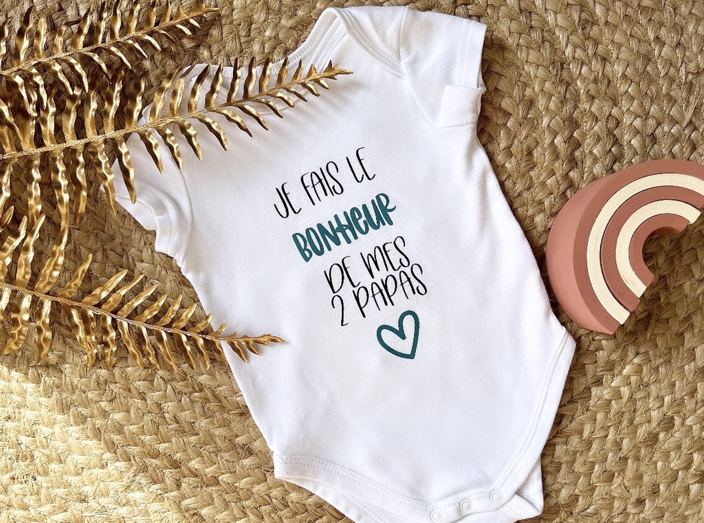 Body personnalisé "Je fais le bonheur de mes 2 papas"