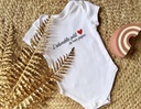 Body personnalisé " L’adorable petit ♥️ de mes papas " 