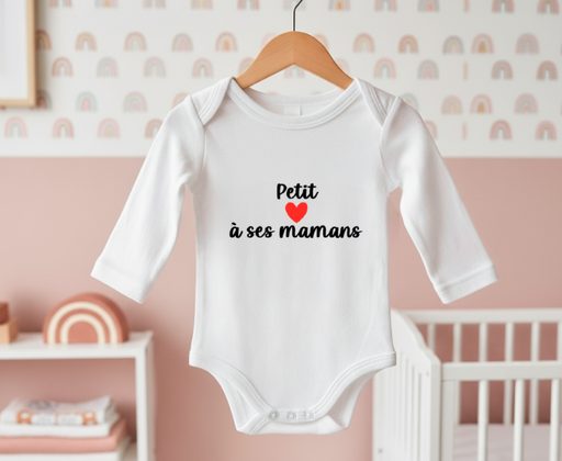 Body personnalisé "Petit cœur à ses mamans"