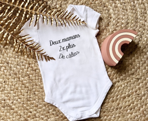 Body personnalisé "Deux mamans 2x plus de câlins"